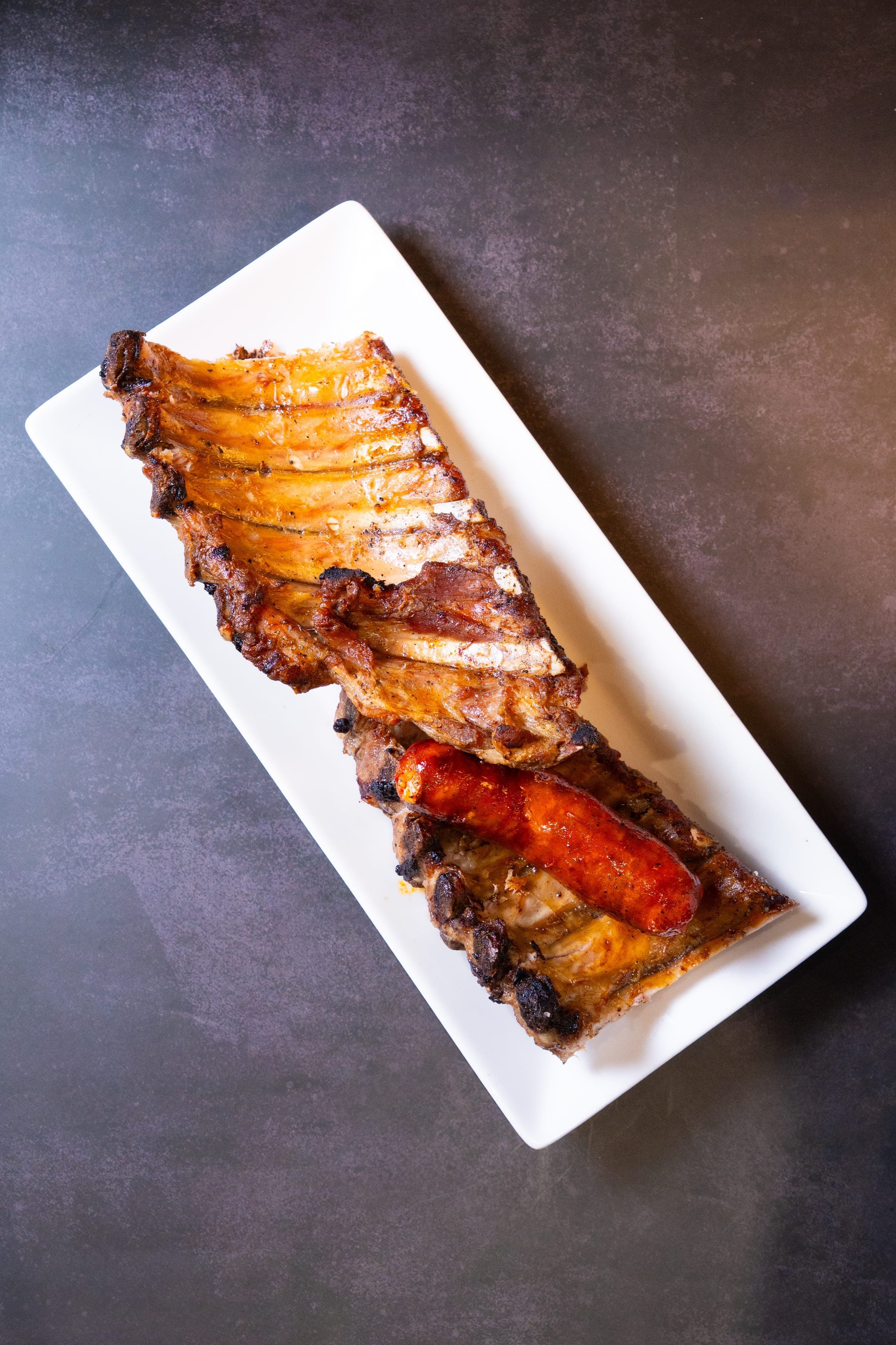 Carne a la brasa a domicilio en Vigo — Delfín Delivery