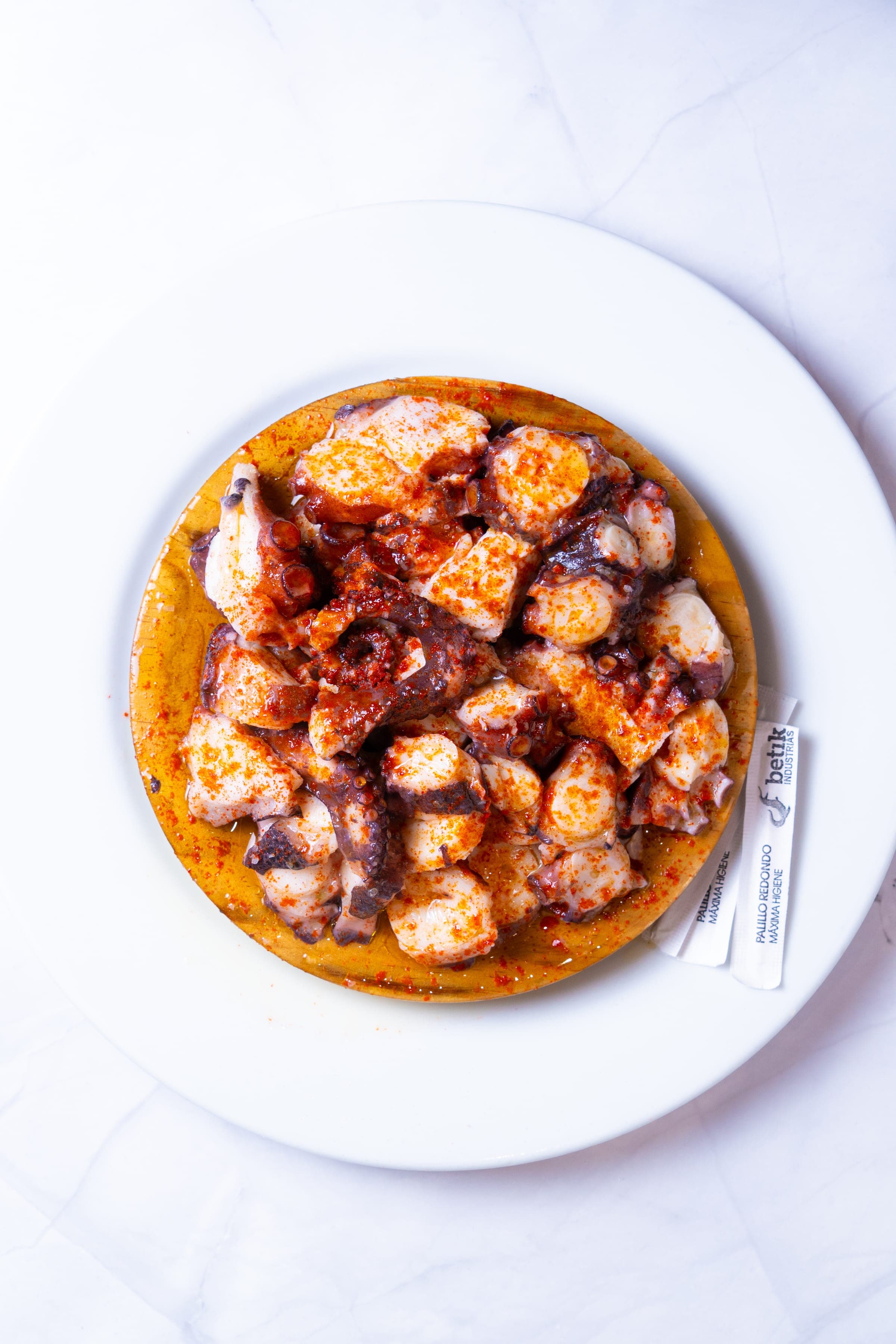 Comida gallega del mar a domicilio en Vigo — Delfín Delivery